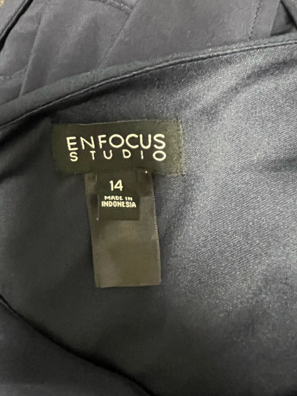 Women's Navy Flutter-Sleeve Sheath Dress Enfocus Studio - Picture 3 of 3